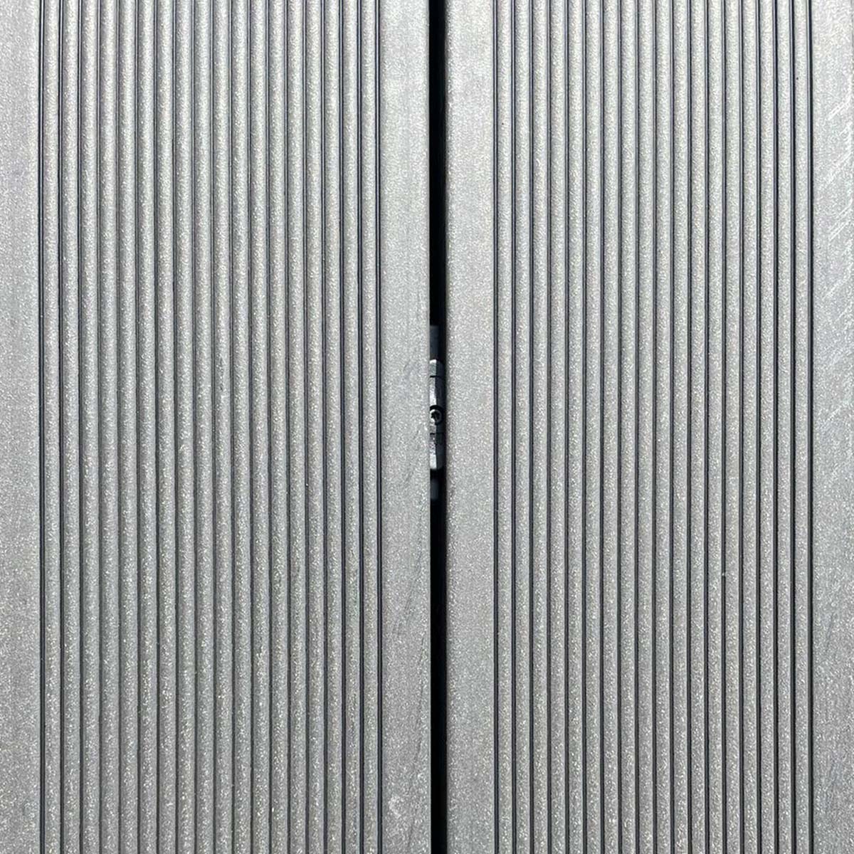 WPC-Terrassendielen in elegantem Schiefergrau 