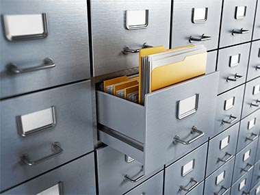 Aktenschrank mit Hängeregister als Einbauschrank