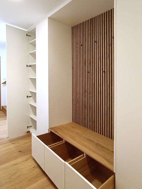 Garderobenschrank nach Maß